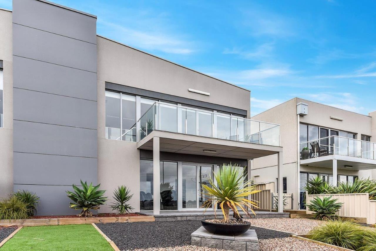 Appartamento Kennedy Executive Townhouse Mount Gambier Esterno foto